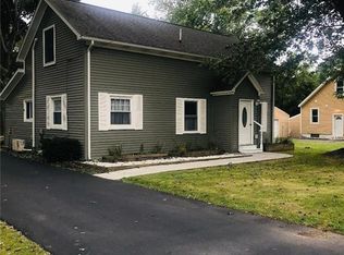 17 Wright Park Dr, Dunkirk, NY 14048