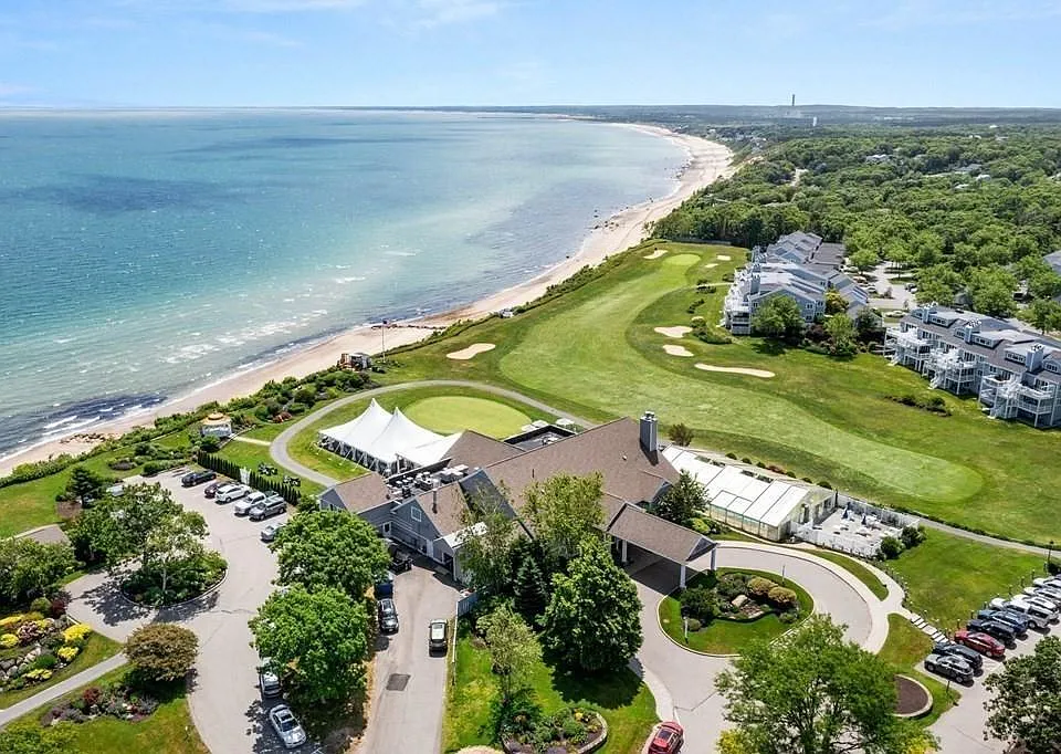 White Cliffs Country Club - gated residential community overlooking Cape Cod Bay