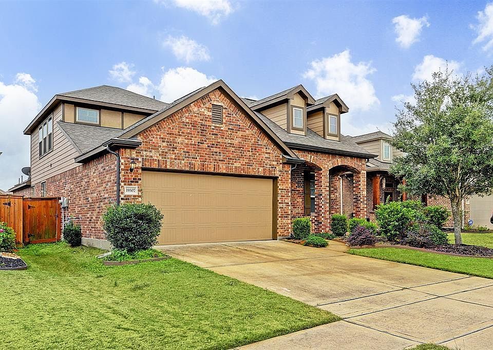 1st image of 19307 N Cottonwood Green Ln