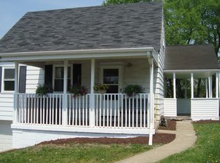 519 Center Hill Rd, Pittsburgh, PA 15239