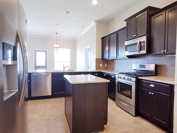 4th image of 23226 Verona View Ln