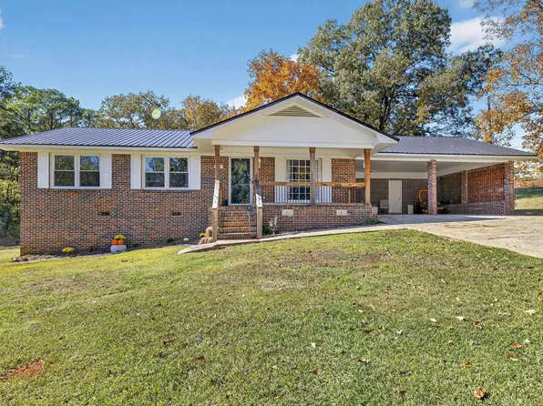 1216 Ponderosa Dr, Talladega, AL 35160