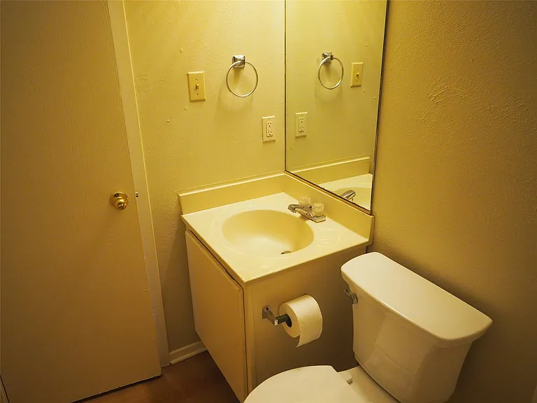 11300 Nicole Cv — Photo 12