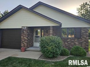 608 Pawn Ave, Quincy, IL 62305