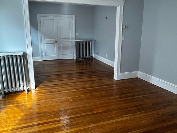 Dining Room view to Living Room