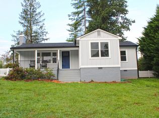 222 Ashworth Ave, Brevard, NC 28712