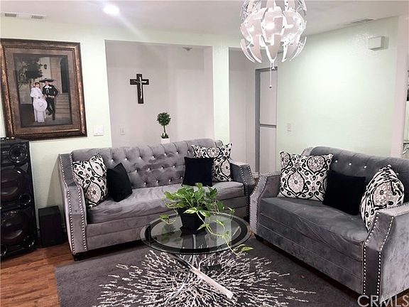 4th image of 11350 Tondela St
