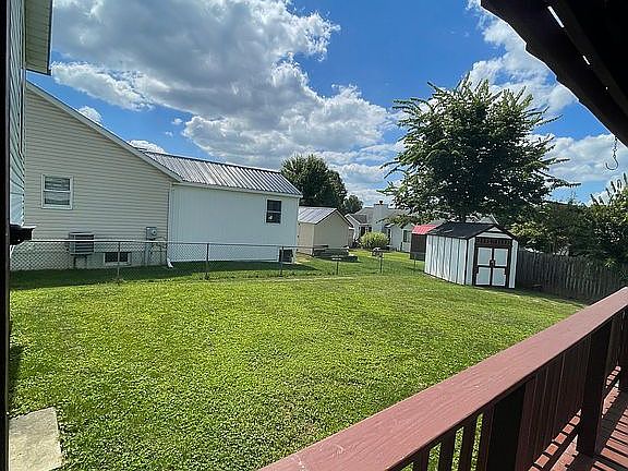 5th image of 1635 Carolina Dr