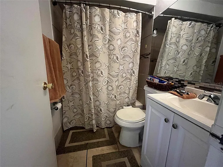 12506 Fox Croft Ln — Photo 8