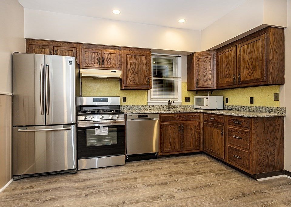1st image of 7 Mulford St #1