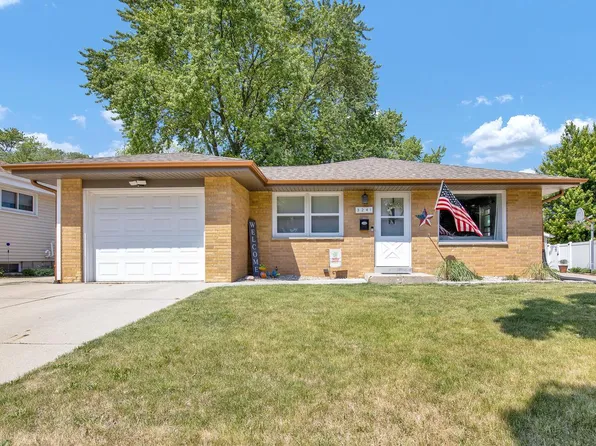 3241 South 98th STREET, Milwaukee, WI 53227