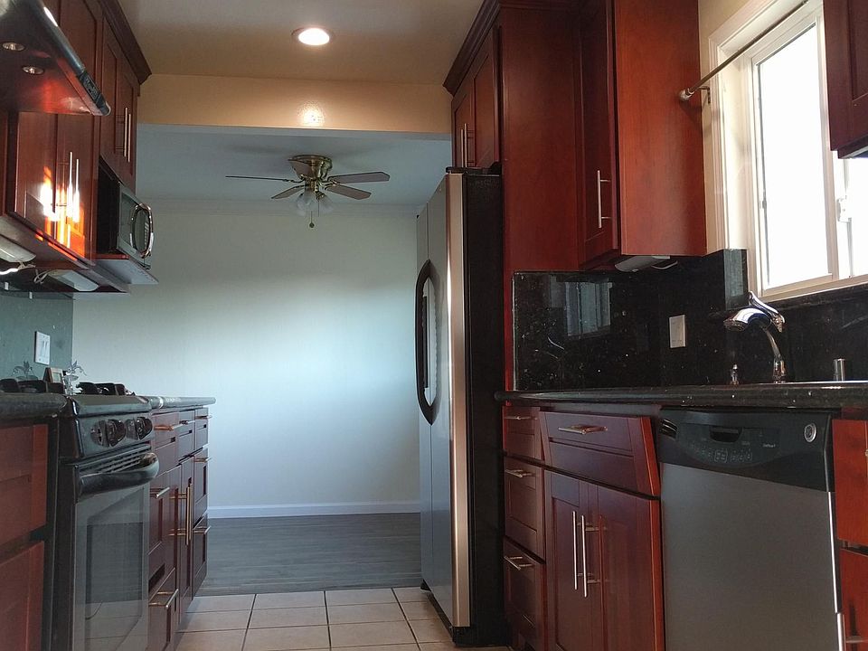 1st image of 1632 Heron Ave
