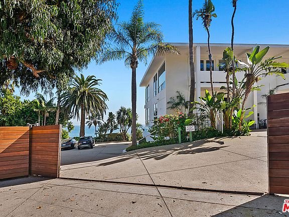 3rd image of 27400 Pacific Coast Hwy #108