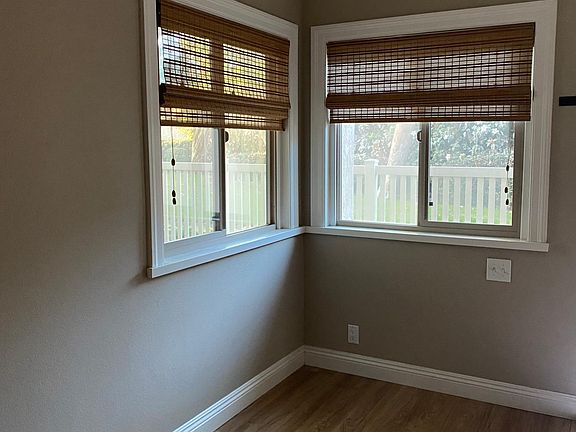 2nd image of 19215 Shoreline Ln Unit 1
