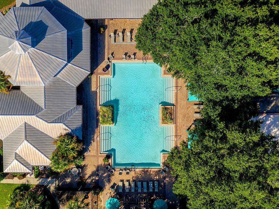 Avalon Apartments 8800 Pine Forest Rd Pensacola FL Zillow