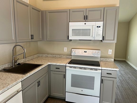 2nd image of 8908 W Desert Jewel Dr