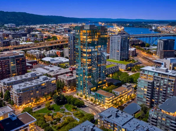 1075 NW Northrup St Unit 2015, Portland, OR 97209