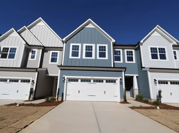 3106 Cathedral Comb Dr, Apex, NC 27502