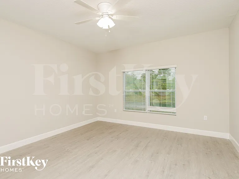 124 Lamarque St SW — Photo 7