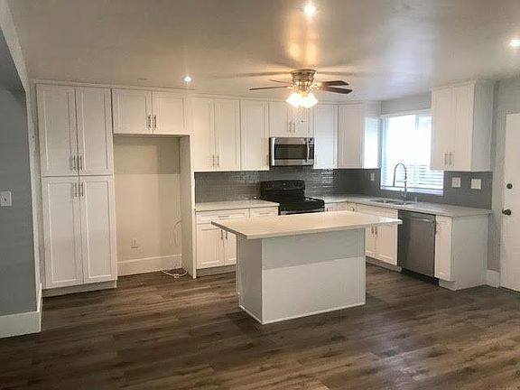 3rd image of 21607 Juan Ave APT 27