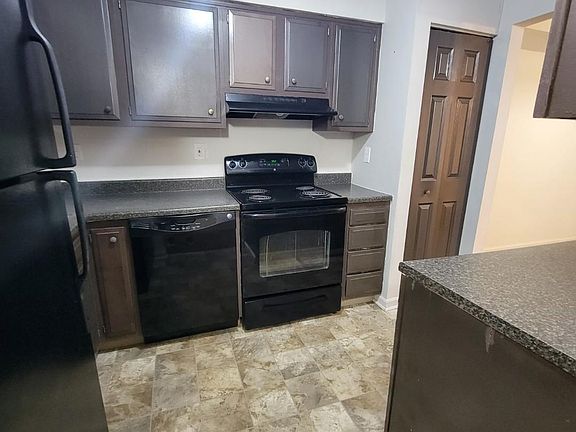 3rd image of 4302 Wisteria Landing Cir Unit 101