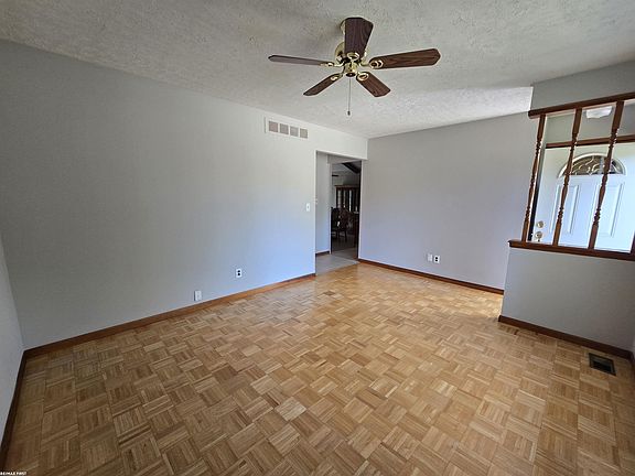 5th image of 14968 Clemson Dr