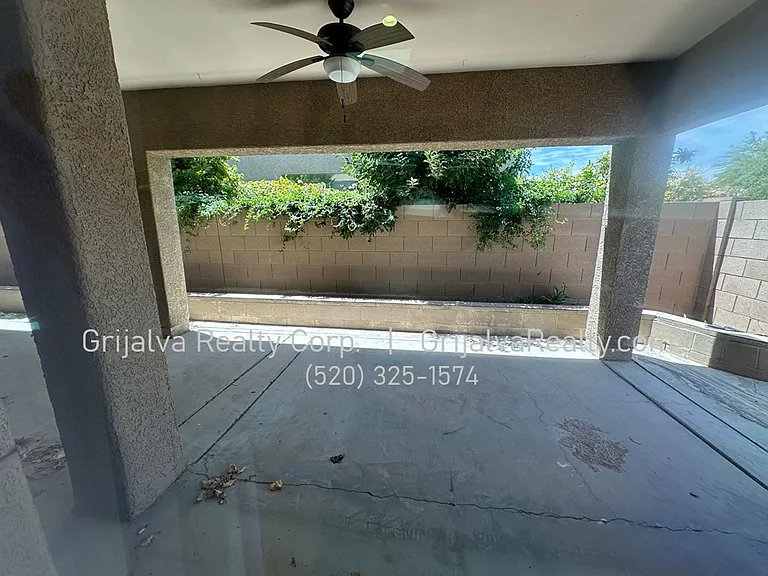 2277 W Floral Cliff Way — Photo 15
