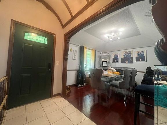 3rd image of 7700 E 127th Pl