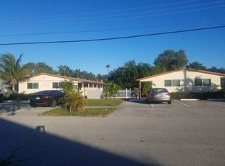 117 NE 2nd Ave, Hallandale, FL 33009