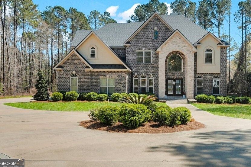 1st image of 1212 Plantation Cir