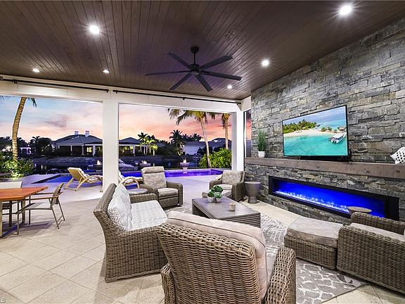 4th image of 18120 Via Portofino WAY