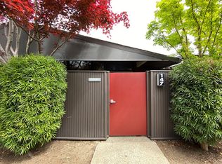 147 Greenmeadow Way, Palo Alto, CA