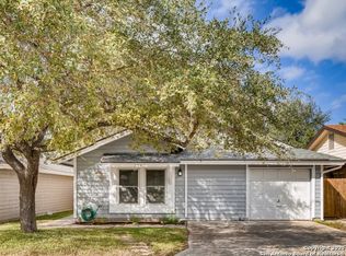 3943 Heritage Hill Dr, San Antonio, TX 78247