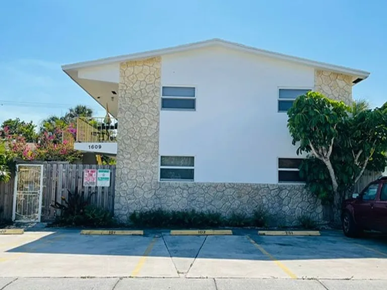 1609 S Federal Hwy Lake Worth, FL 33460 — Photo 24