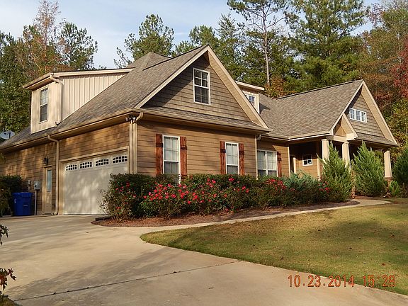 3rd image of 138 Glenstone Dr