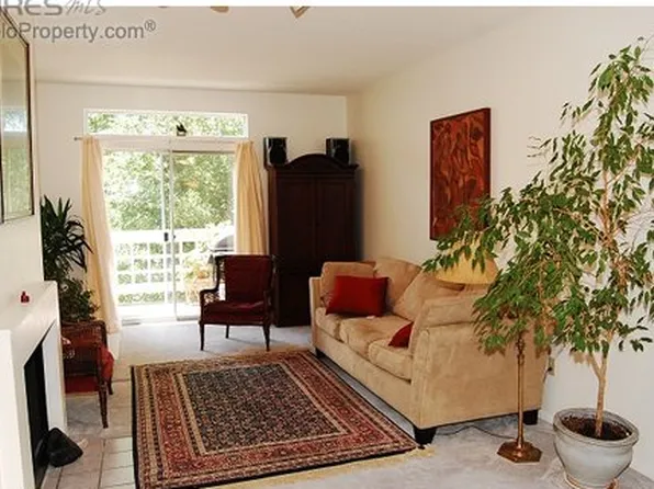 7474 Singing Hills Dr, Boulder, CO 80301