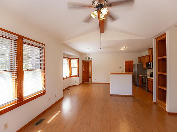 2nd image of 24 Bungalow Village Way