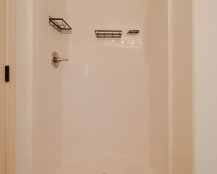 115 Cypress Pl — Photo 13