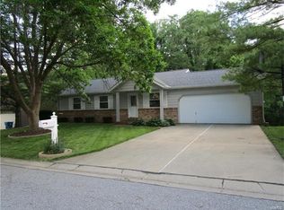 109 Echo Valley Dr, Collinsville, IL 62234