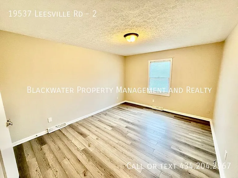 19537 Leesville Rd #2 — Photo 6