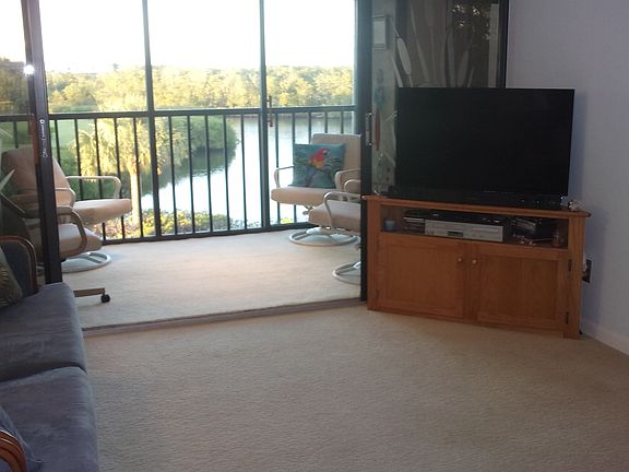 5th image of 21460 Bay Village Dr APT 236