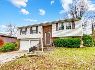 1415 Gumbert Dr, Amelia, OH