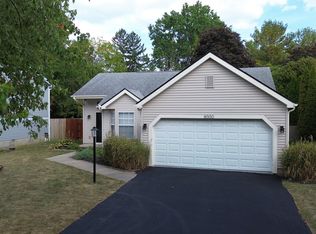 8000 Leaview Dr, Columbus, OH 43235