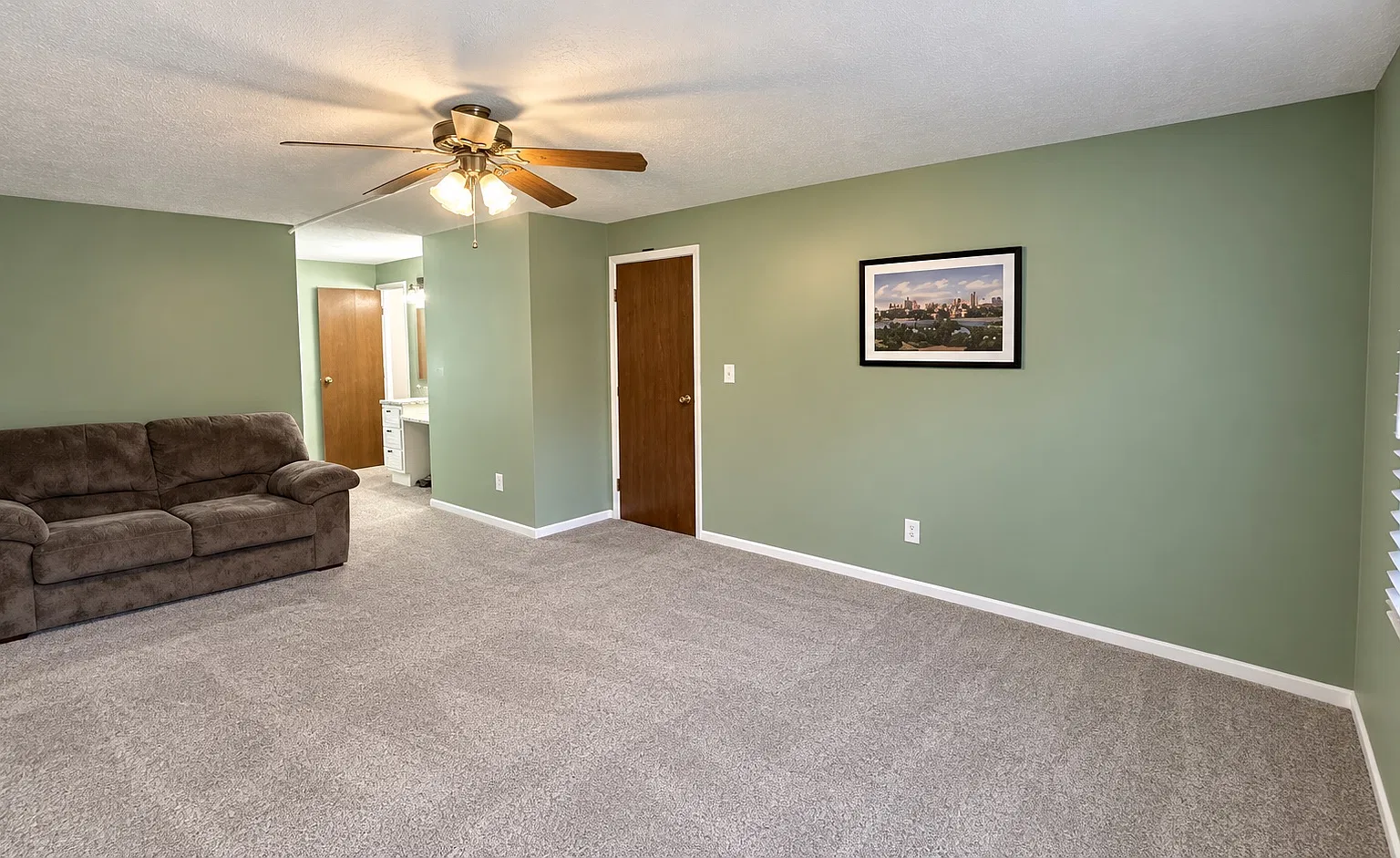 2547 Ryan Ct — Photo 1