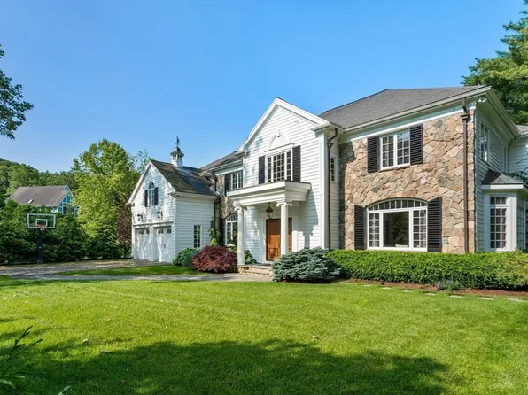 69 Princeton Rd, Brookline, MA 02467