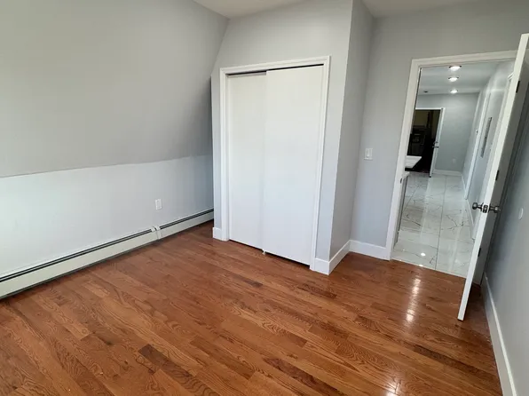 321 Avenue C image 9 of 9