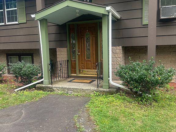 4th image of 669 Still Hill Rd