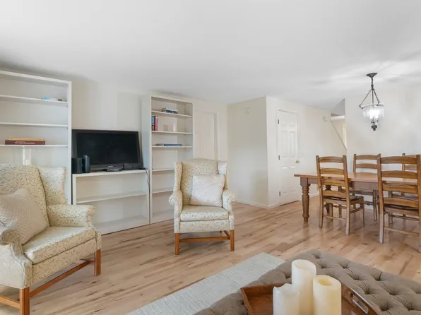 28 B Stonehouse Lane, Keene, NH 03431