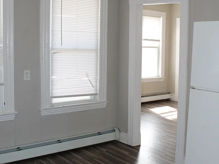 20 Bellevue St #2 — Photo 5