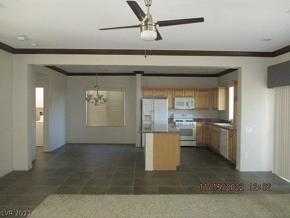 3rd image of 710 Sand Primrose St
